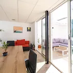 Un Lugar House Canteras - Coliving
